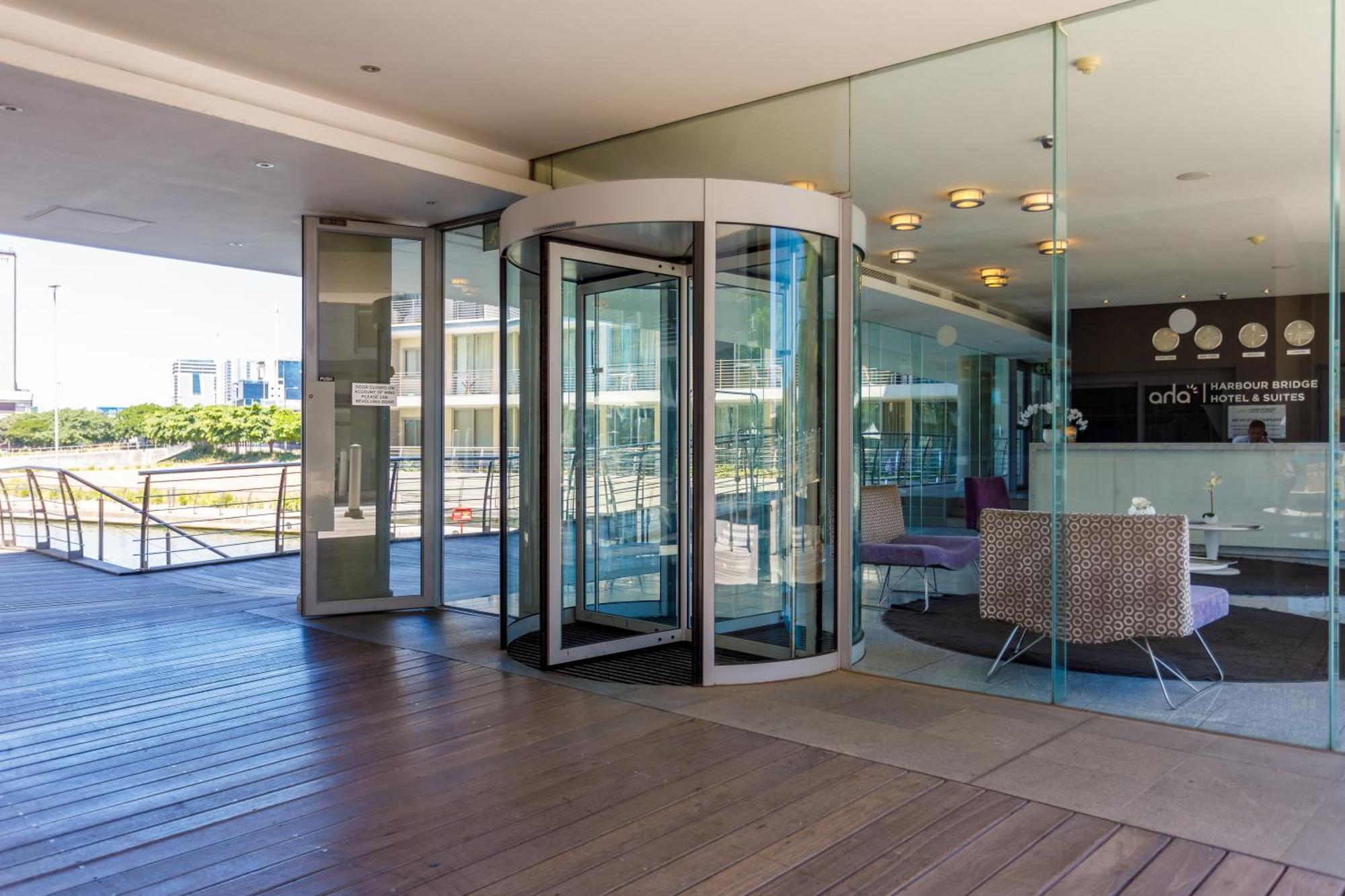 Harbour Bridge 326 By Ctha Apartment Cape Town