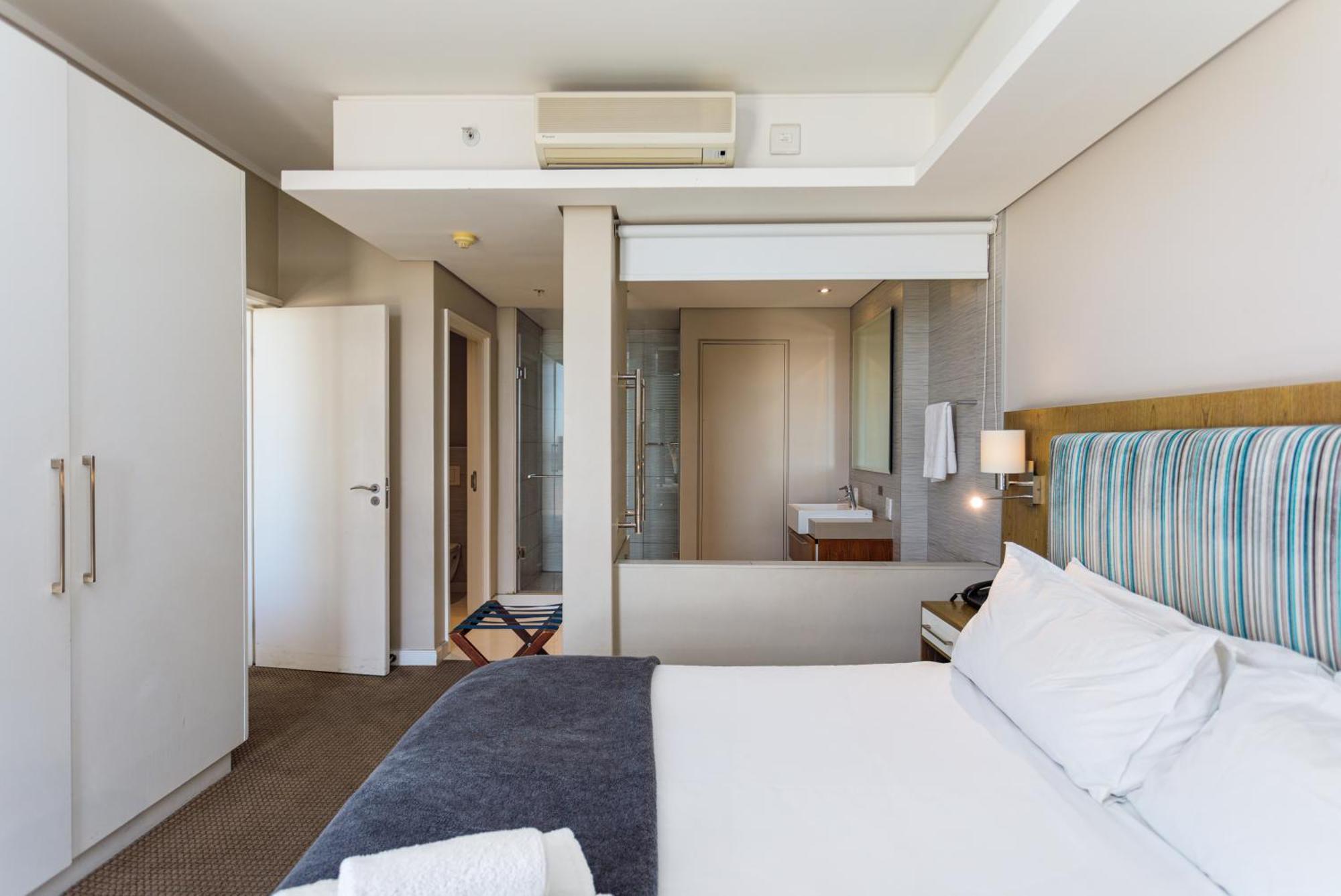Apartment Harbour Bridge 326 By Ctha Cape Town